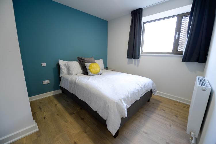 Deluxe Studio, Speedwell Works Apartments<br>75 Sidney Street, City Centre, Sheffield S1 4RG