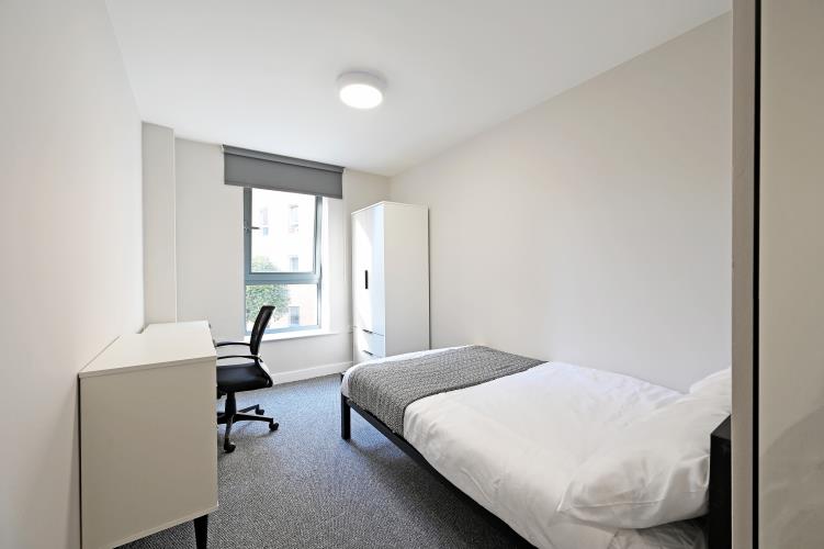 Four Bed - West One - Reflect - 404<br>19 Cavendish Street, City Centre, Sheffield S3 7ST