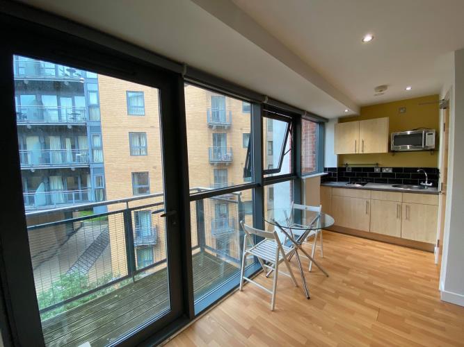 Studio Apartment WITH BALCONY<br>302 Cube, West One, 2 Broomhall Street, City Centre,  S3 7SW