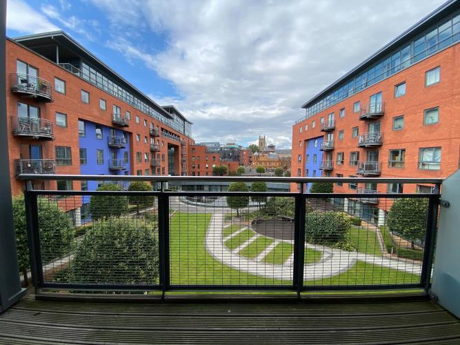 Two Bed - West One - Peak - 506<br>City Centre, Sheffield S3 7SR