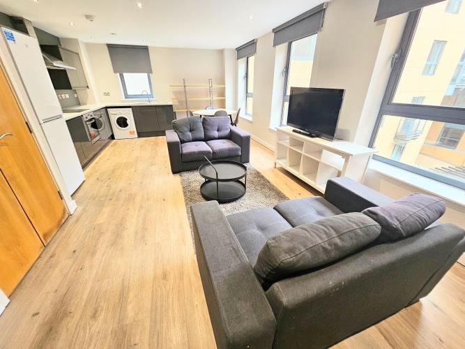 4-BEDROOM APARTMENT<br>West One, Cavendish Street, City Centre, Sheffield S1