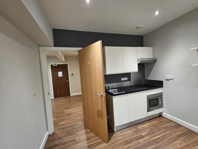 1-BEDROOM<br>Huttons Buildings,146 West Street, City Centre, Sheffield S1 4AR