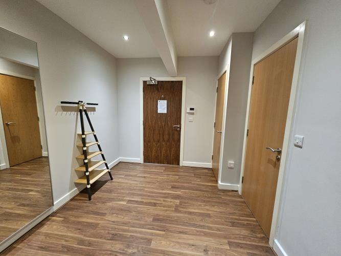 1-BEDROOM<br>Huttons Buildings,146 West Street, City Centre, Sheffield S1 4AR