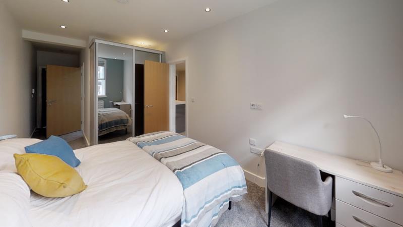 DELUXE 1 Bedroom Apartment<br>16 Huttons Buildings, 146 West Street, City Centre, Sheffield S1 4AR