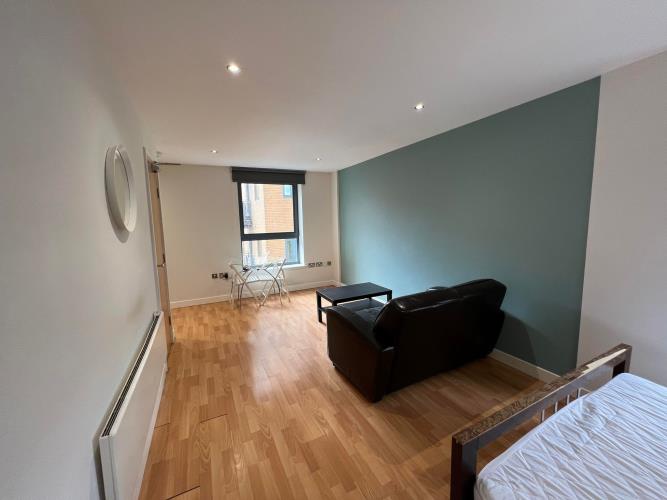 Studio Apartment<br>306 Cube, West One, 2 Broomhall Street, Sheffield,, City Centre, Sheffield S3 7SW