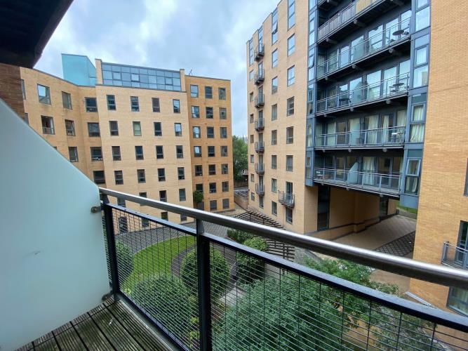Studio Apartment WITH BALCONY<br>302 Cube, West One, 2 Broomhall Street, City Centre,  S3 7SW
