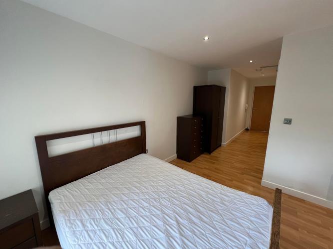 Studio Apartment<br>306 Cube, West One, 2 Broomhall Street, Sheffield,, City Centre, Sheffield S3 7SW
