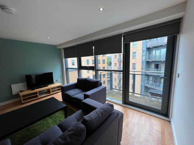 502 Space - 4 bed flat - Fifth Floor<br>8 Broomhall Street, City Centre, Sheffield S3 7SY