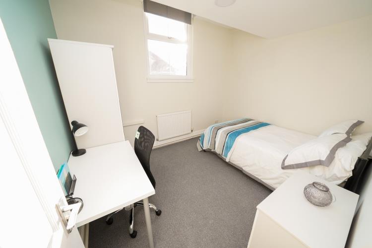 Flat B 212 Broomhall Street<br>212 Broomhall Street, Broomhall, Sheffield S3 7SQ