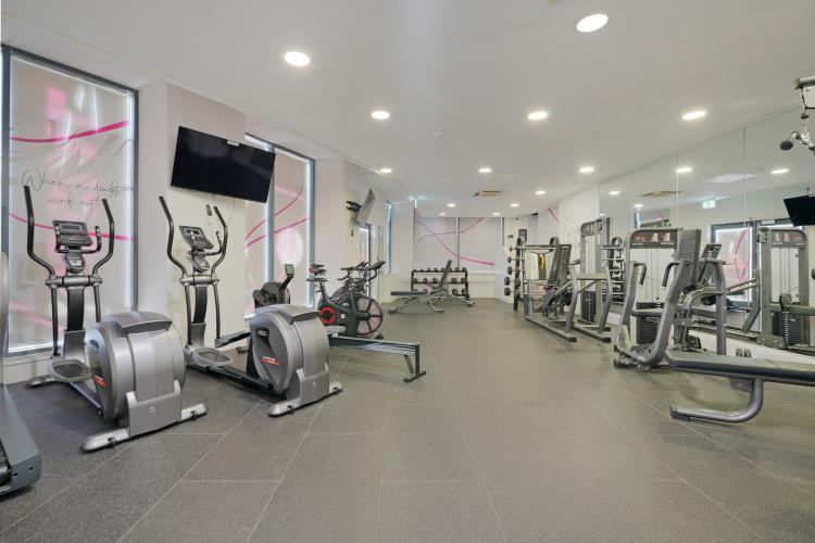 Five Bedroom Renovated Apartment<br>West One, Fitzwilliam Street, City Centre, Sheffield S1 4JL
