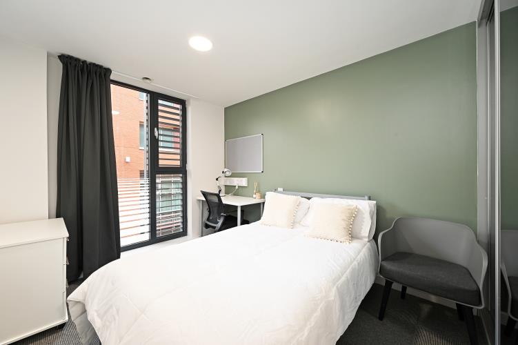 Individual rooms in 4 or 5 bed apartments<br>104 Arundel Street, City Centre, Sheffield S1 4TH