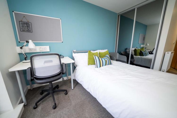 Individual Rooms in 5-beds, Gatecrasher Apartments<br>104 Arundel Street, City Centre, Sheffield S1 4TH