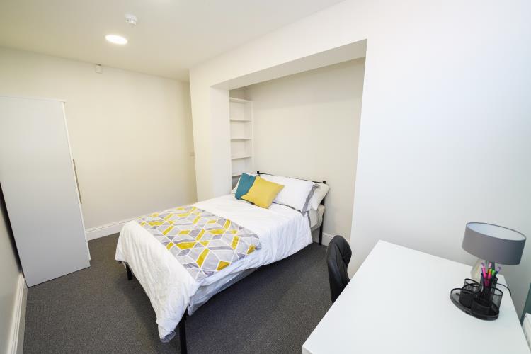 4 Bedroom Apartment<br>212A Broomhall Street, Broomhall, Sheffield S3 7SQ