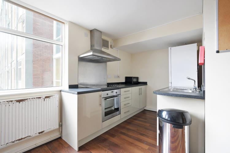 Spacious 3 Bed Apartment<br>9 Broomgrove Road, Sheffield, S10 2LW, Ecclesall Road, Sheffield S10 2LW